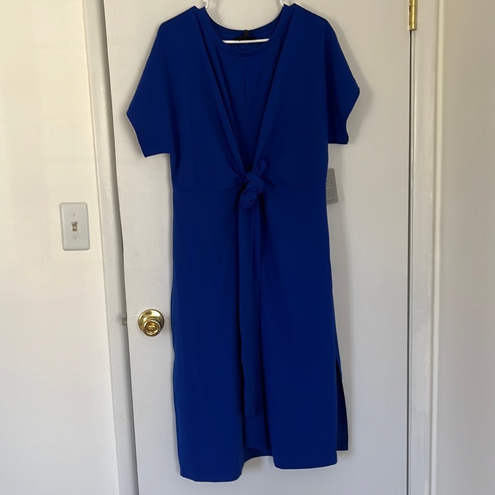 Alexia Admor Tie front midi dress